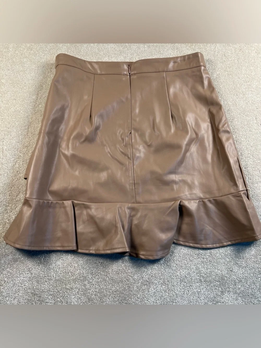 Faux Leather Skirt Tan Ruffle Hem‎ Asymmetric Zip Up Workwear Forever 21 Medium